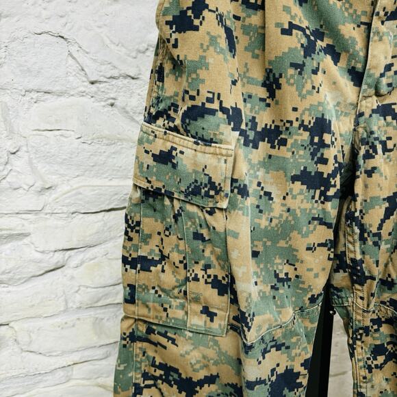 Set USMC MARPAT Digital Woodland Camo Cargo Pants Slant Pocket Shirt US Marines - Picture 13 of 16